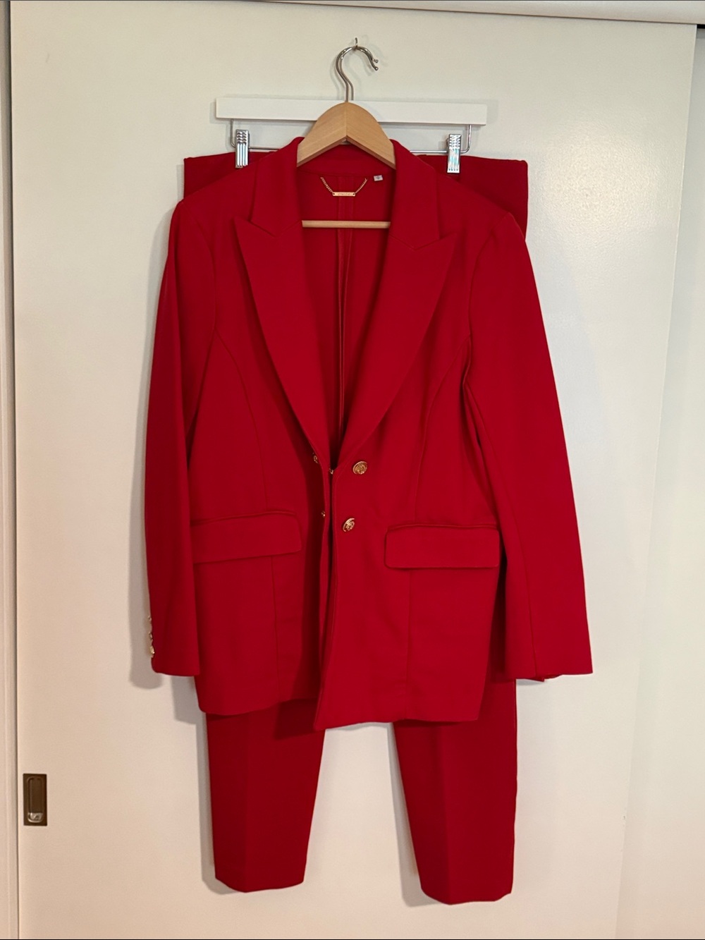 Chico's Red Blazer and Pants Suit Set size 3, XL, 16, 18